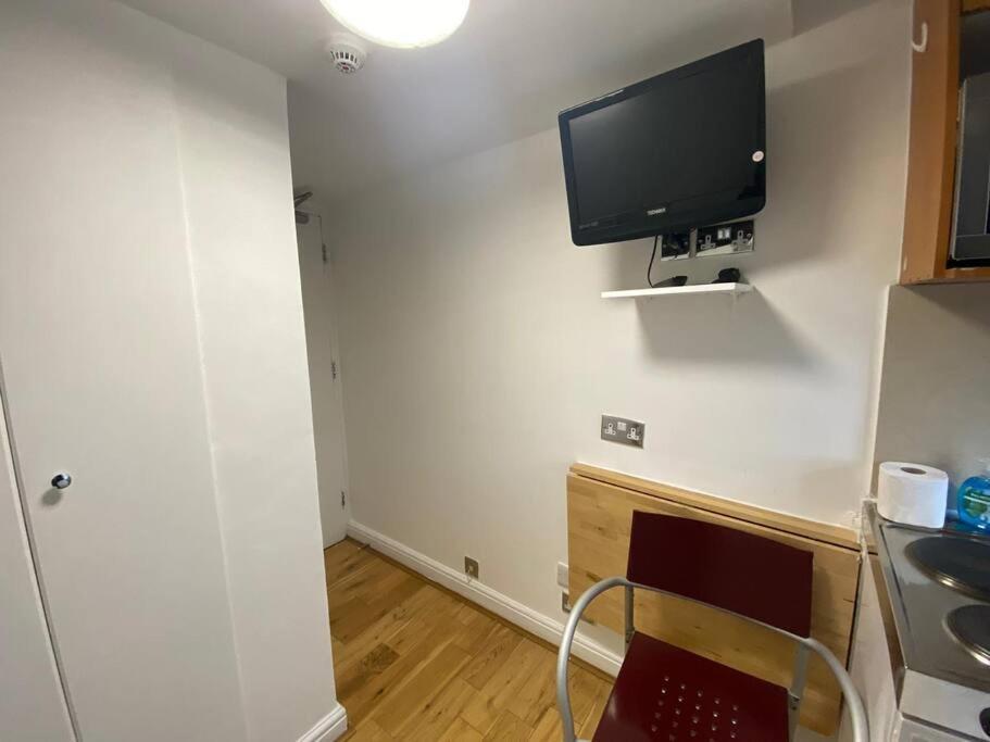 F14- Single Studio Shared Shower/Toilet Near Paddington Londres Exterior foto